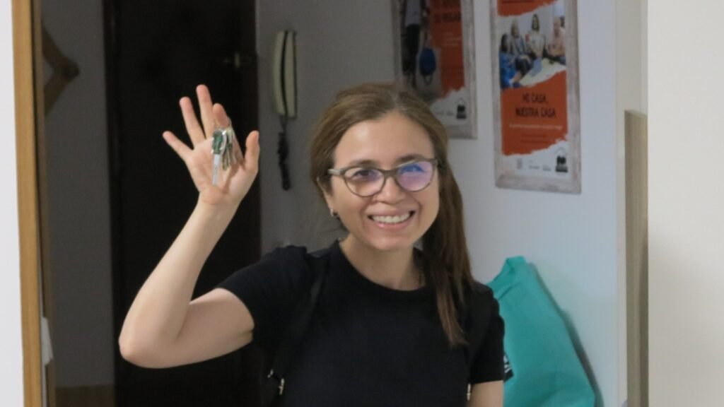 Sandra con llaves de AM26