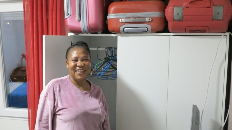 Felicia llega a JC33