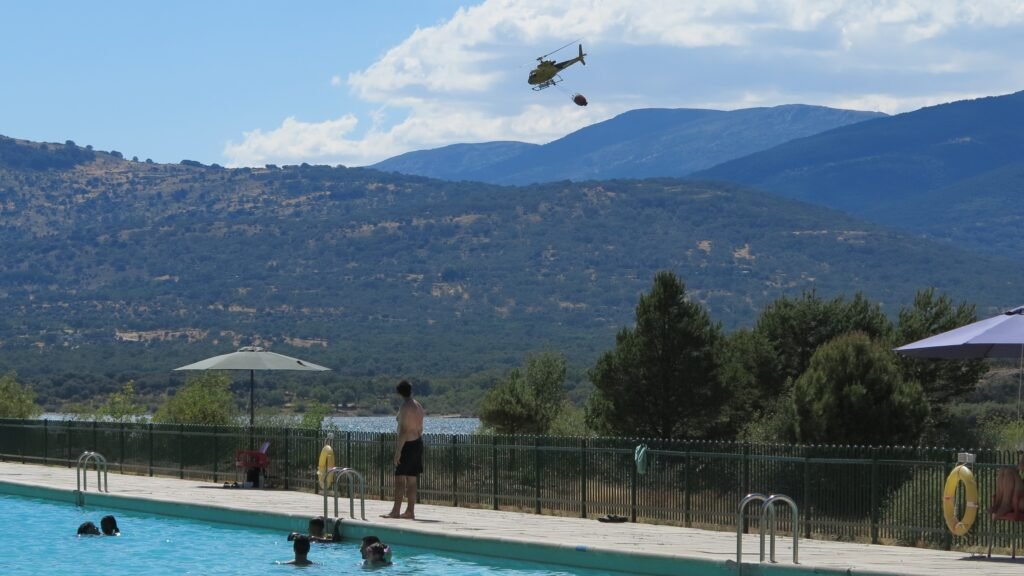 Helicóptero bombero